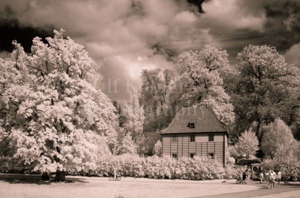 GOEHTES-GARTENHAUS-01